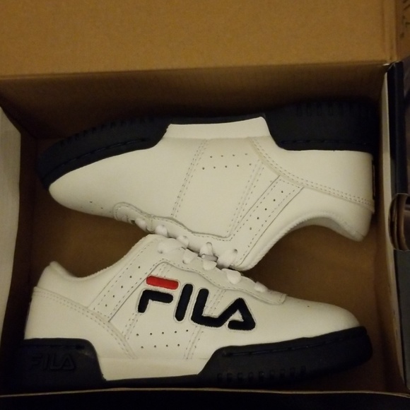 womens fila original fitness athletic shoe